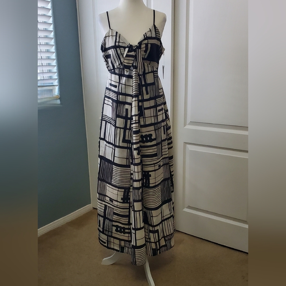 DKNY Black and White Geometric Maxi Skirt